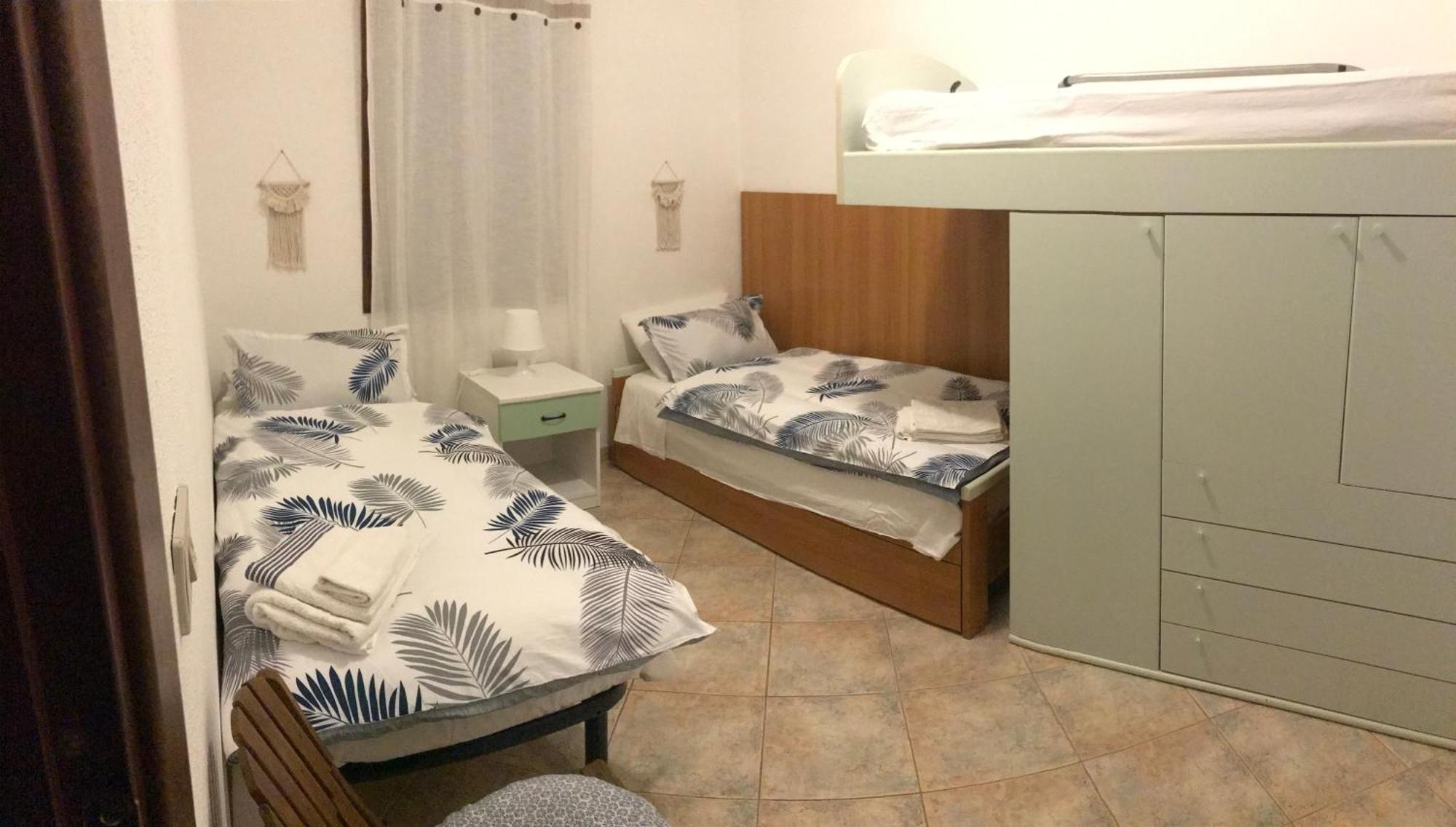 Via Genova 1480 Villa San Teodoro  Kültér fotó